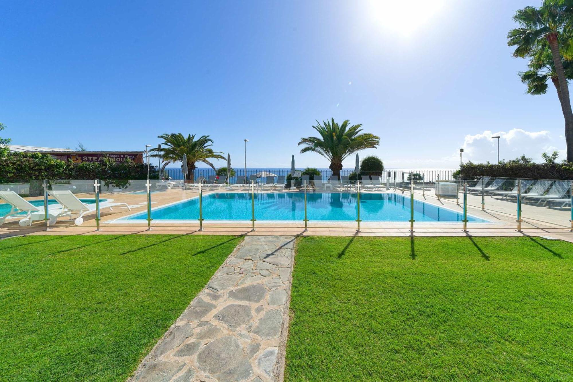 Salt Apartments Reina Sol Плайя-дель-Инглес Экстерьер фото